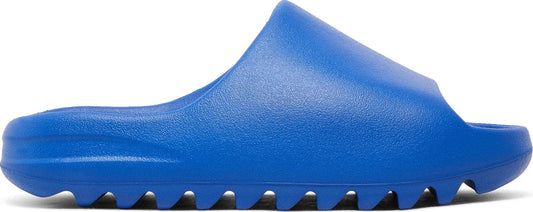 Yeezy slides ‘Azure’